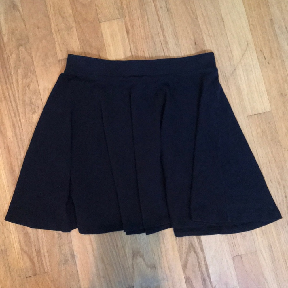 Skater, flowy skirt